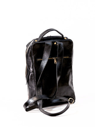 15" VERTICAL LEATHER BACKPACK